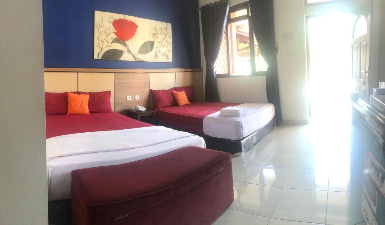Ahlen Pangandaran Hotel Екстериор снимка