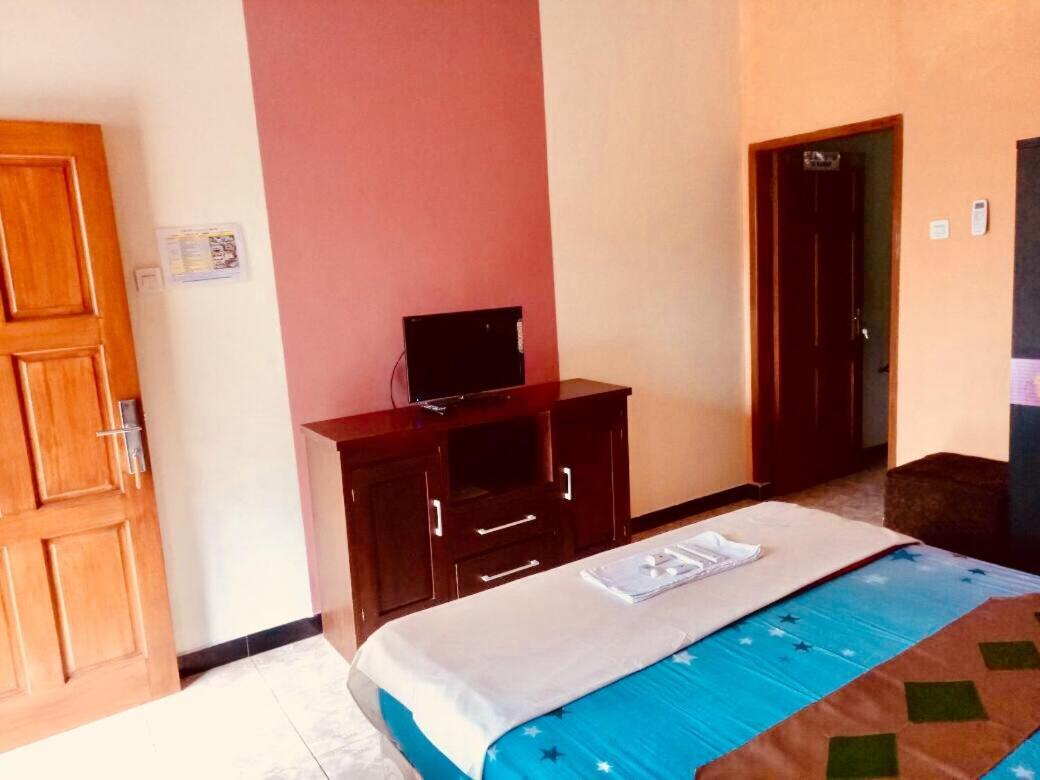 Ahlen Pangandaran Hotel Екстериор снимка