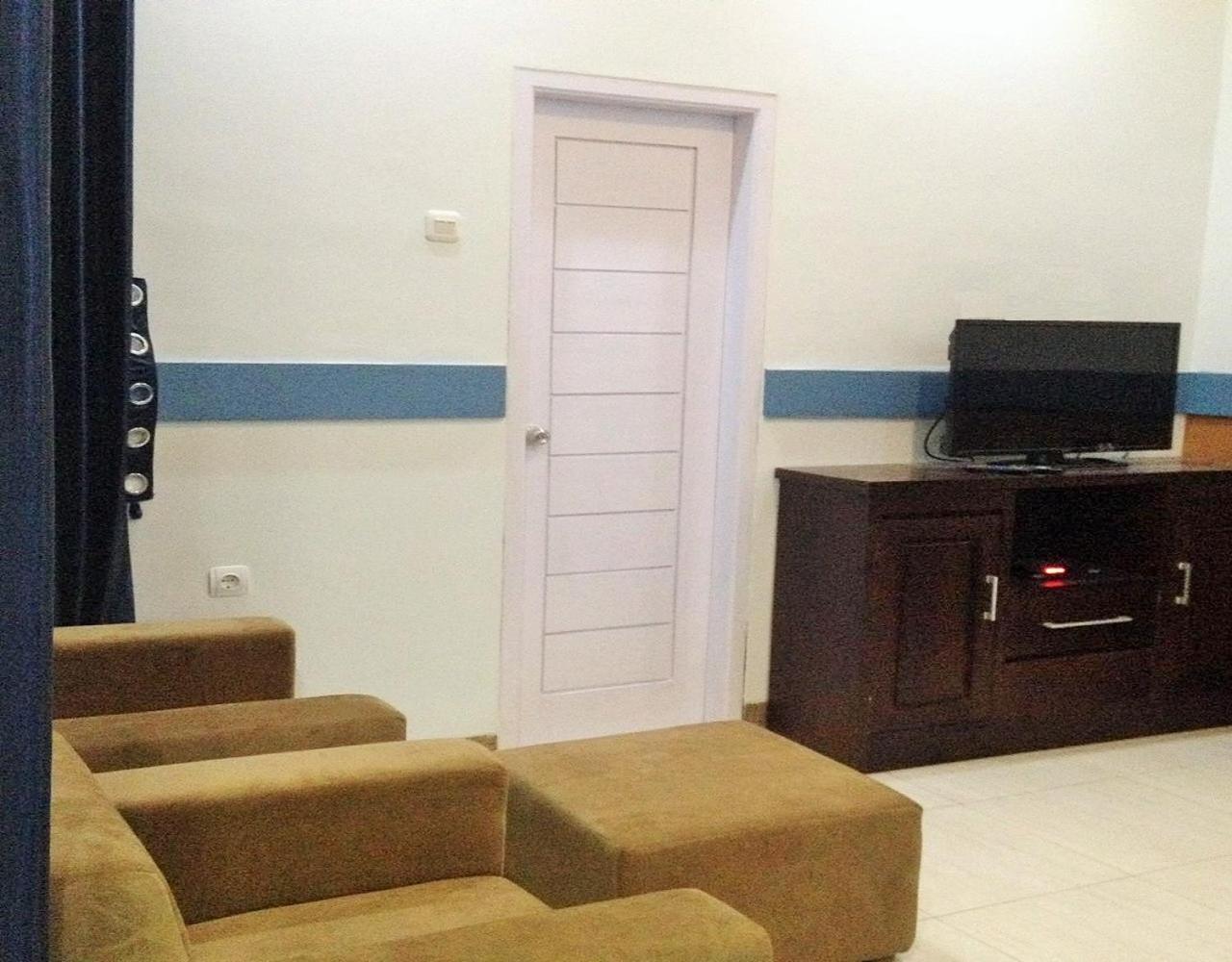 Ahlen Pangandaran Hotel Екстериор снимка