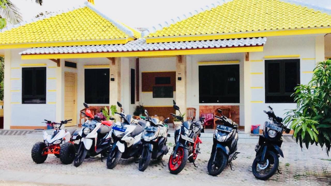 Ahlen Pangandaran Hotel Екстериор снимка